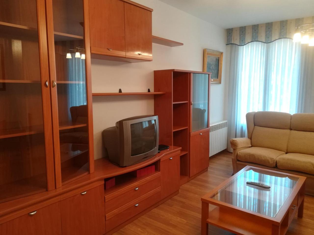 Apartamento "Paseo Del Sauco" Ezcaray Extérieur photo