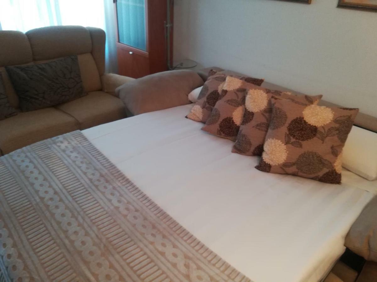 Apartamento "Paseo Del Sauco" Ezcaray Extérieur photo
